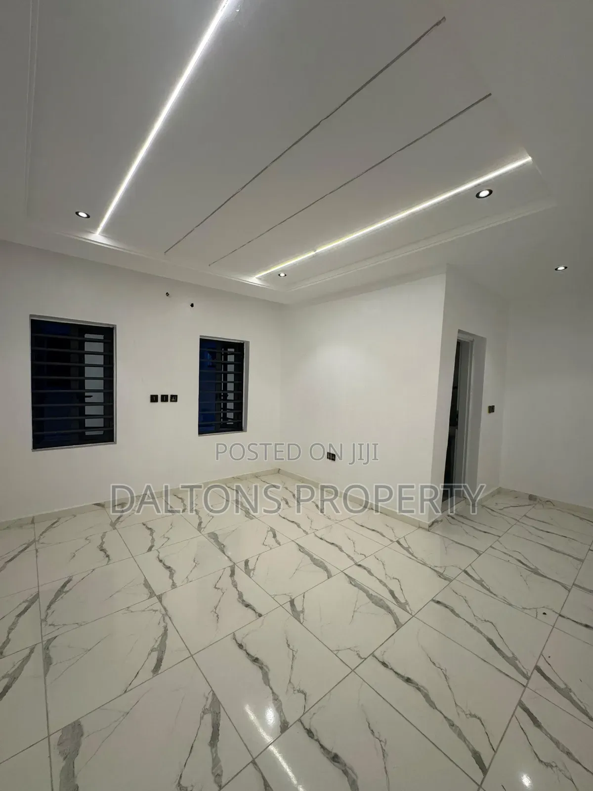 4bdrm Duplex in Bolivia, Sabon Lugbe for sale