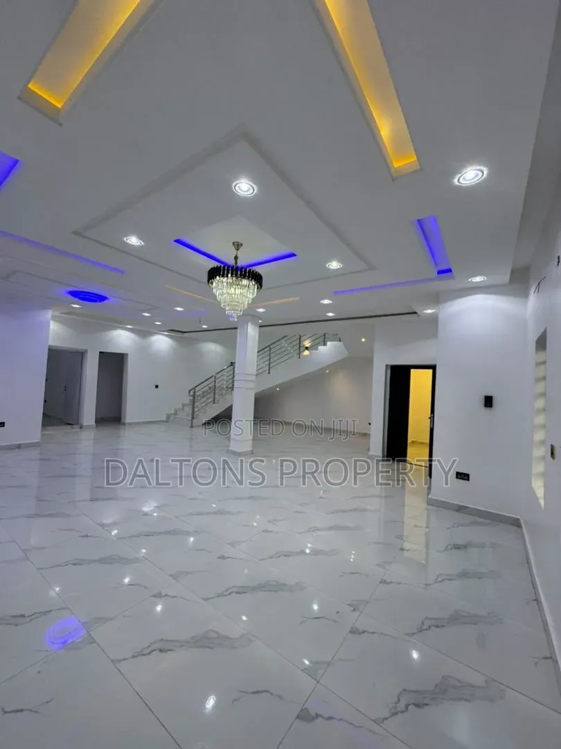 4bdrm Duplex in Best View, Sabon Lugbe for sale