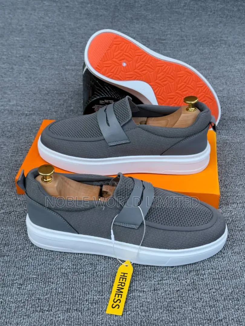 Hermes Solid Loafers /Shoes CKA 8n