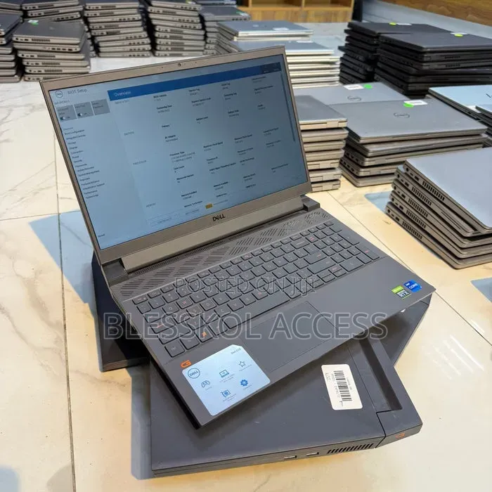 Laptop Dell G15 5511 16GB Intel Core i7 SSD 512GB