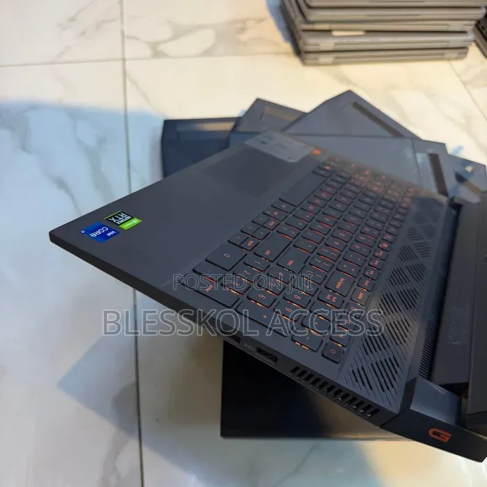 Laptop Dell G15 5511 16GB Intel Core i7 SSD 512GB