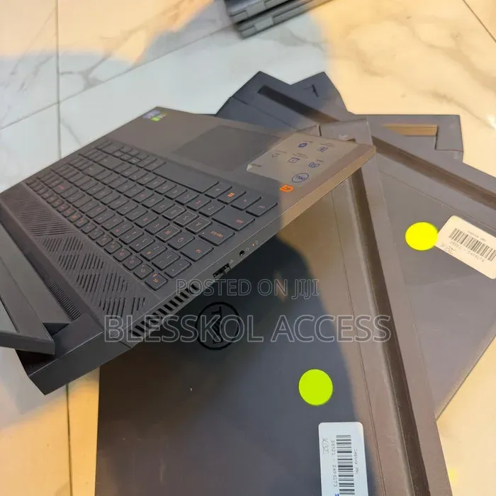 Laptop Dell G15 5511 16GB Intel Core i7 SSD 512GB