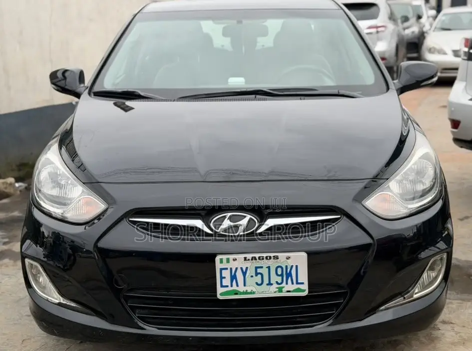 Hyundai Santa Fe 2010 Black