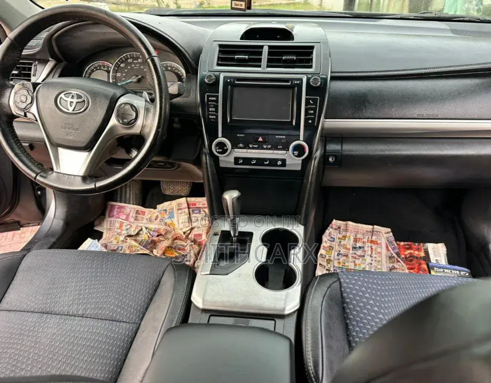 Toyota Camry 2012 Gray