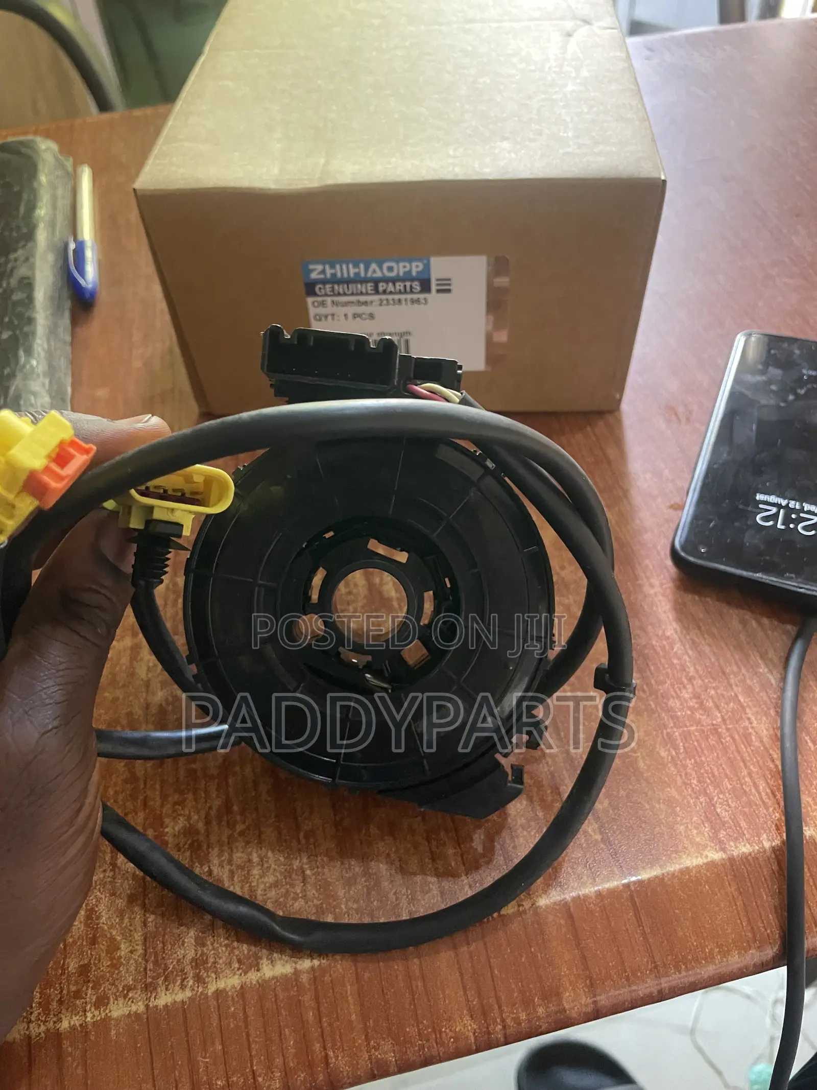 Chevrolet Tahoe, Silverado Steering Wheel Clock Spring 2015-2019