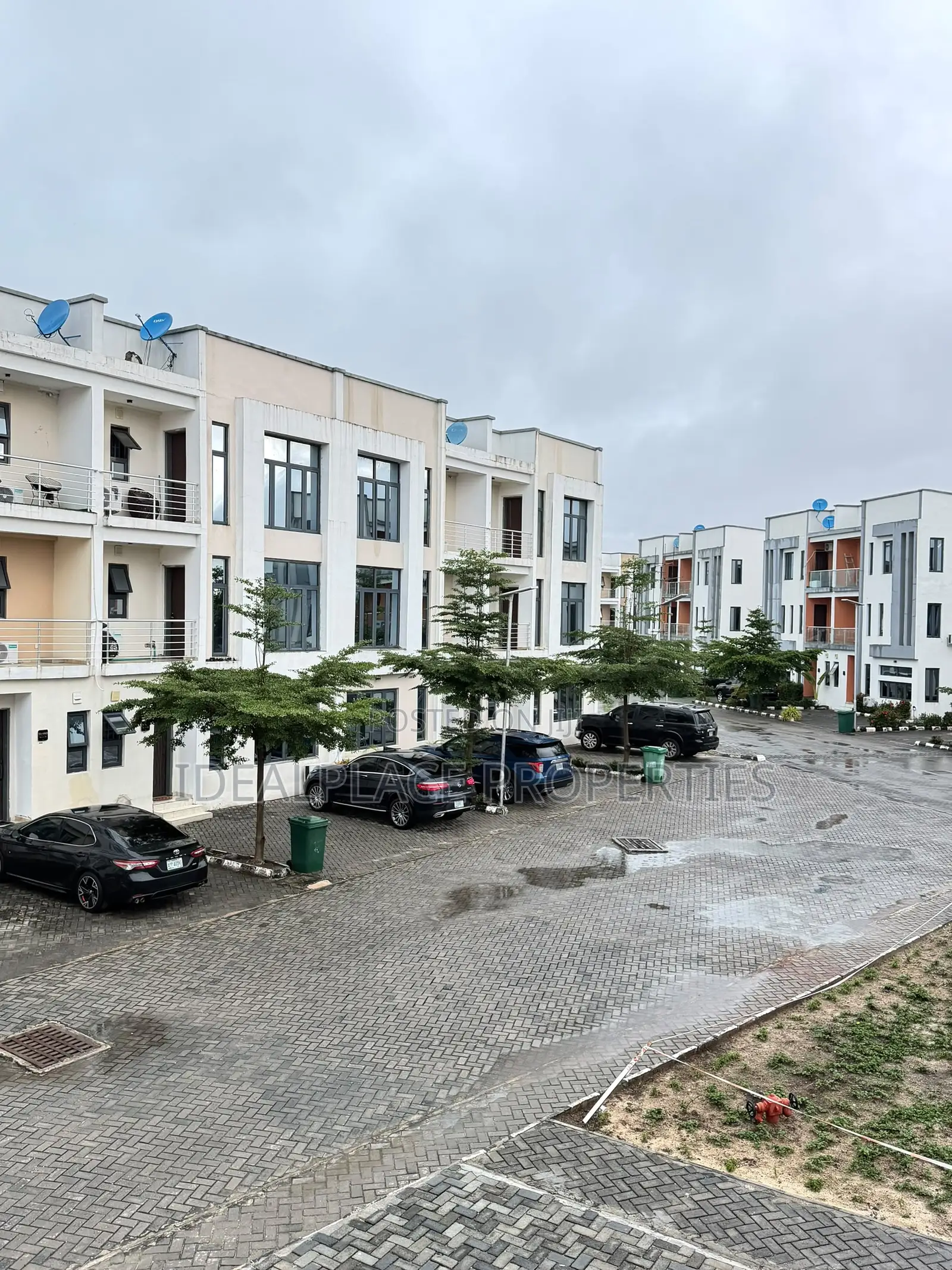 4bdrm Duplex in Osapa london for rent