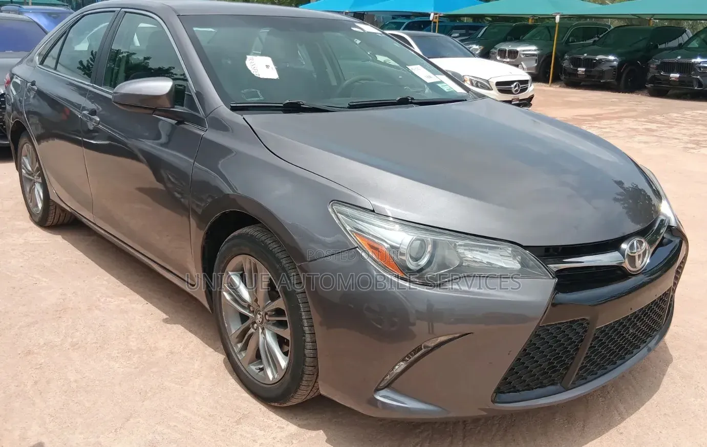 Toyota Camry SE 4dr Sedan (2.5L 4cyl 6A) 2017 Gray