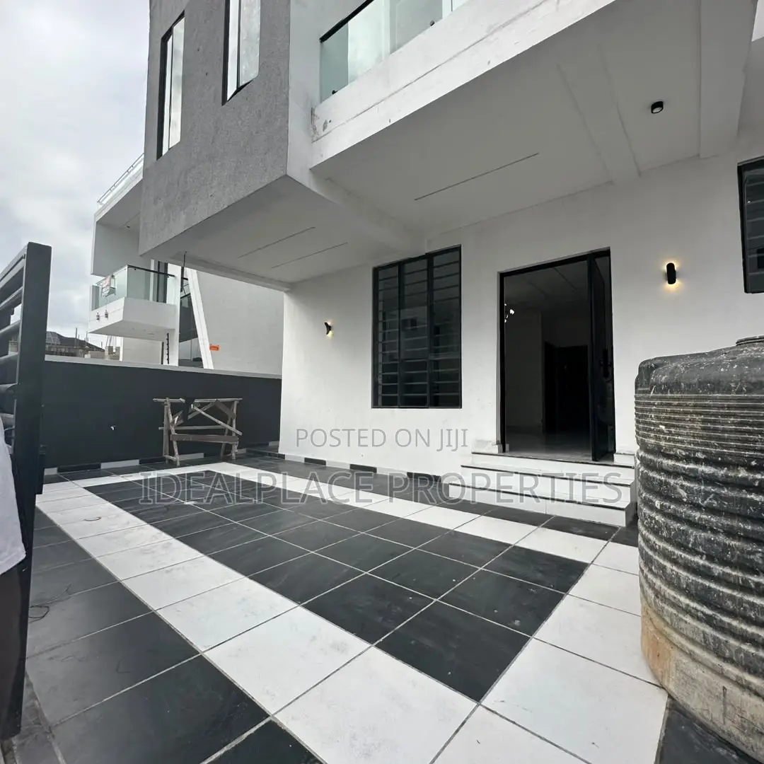 4bdrm Duplex in Ajah for sale