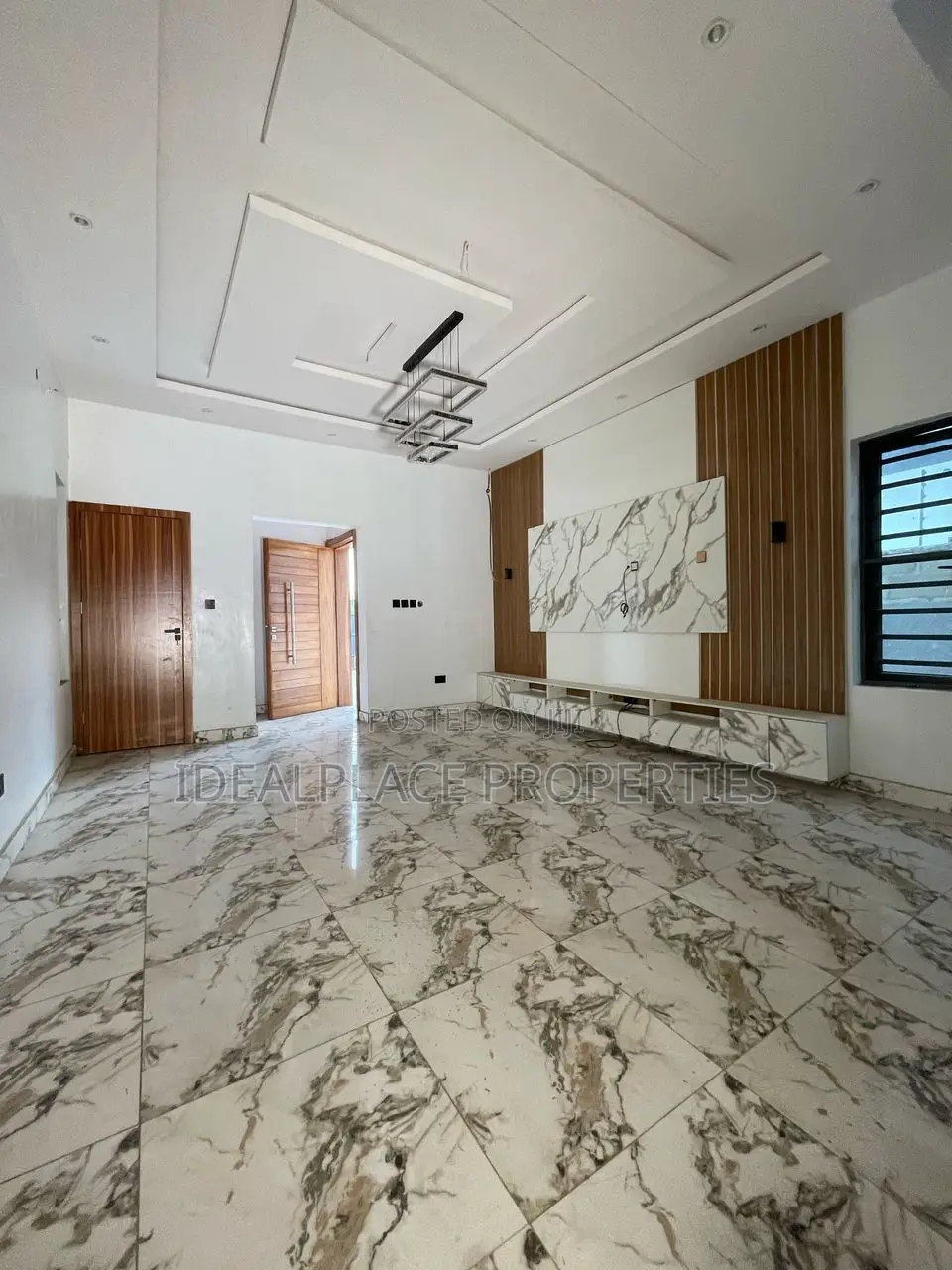4bdrm Duplex in Sangotedo for sale