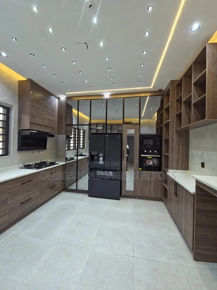 4bdrm Duplex in Onikoko Estate, Agodi for sale