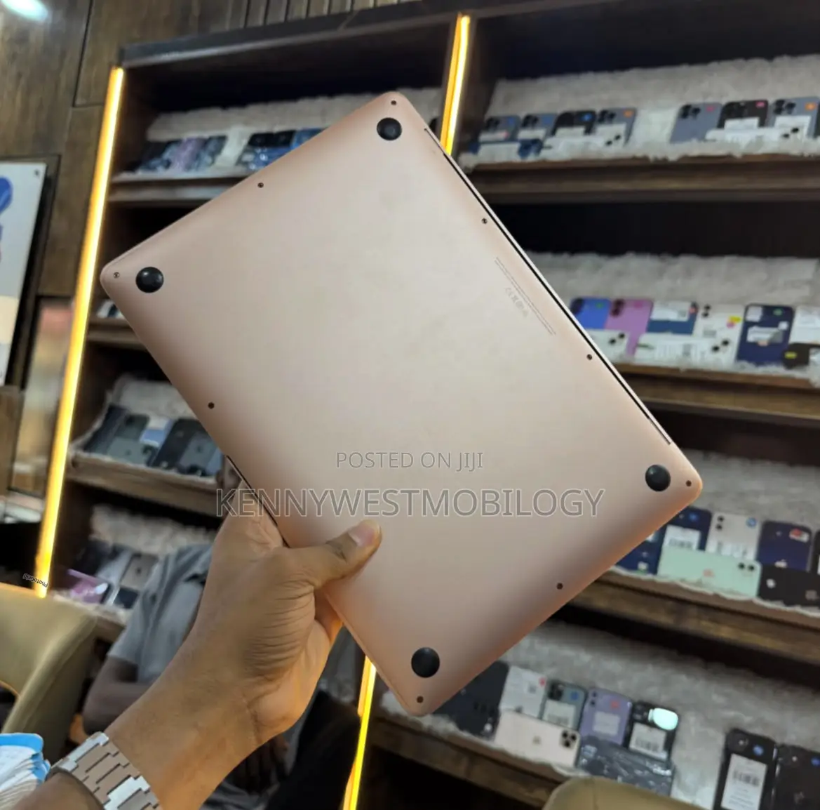 Laptop Apple MacBook Air 2020 8GB Intel Core i3 SSD 512GB