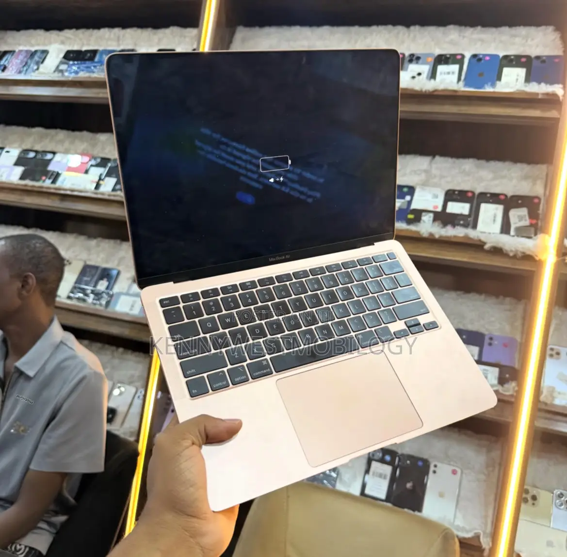 Laptop Apple MacBook Air 2020 8GB Intel Core i3 SSD 512GB
