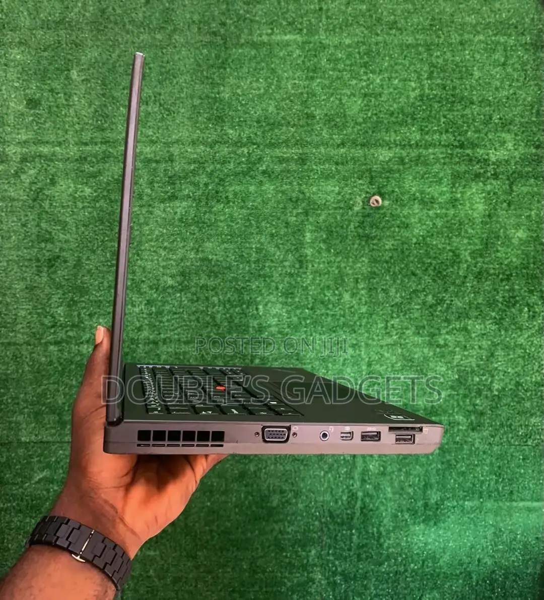 Laptop Lenovo ThinkPad T440p 8GB Intel Core i5 HDD+SSD 128GB