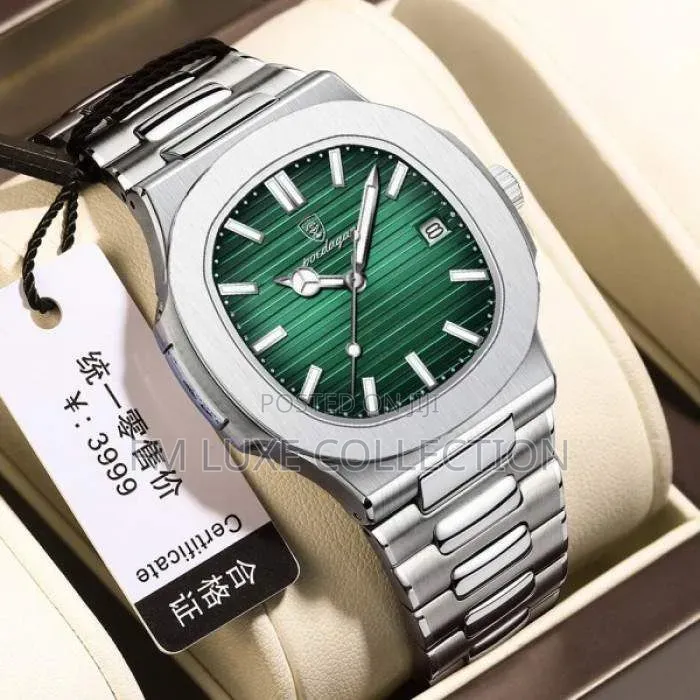 Poedagar Nautilus Style Design Wristwatch