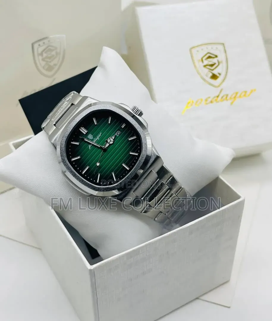 Poedagar Nautilus Style Design Wristwatch
