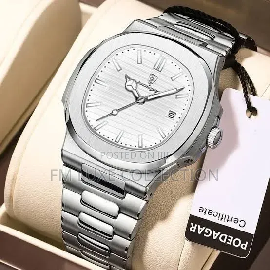 Poedagar Nautilus Style Design Wristwatch