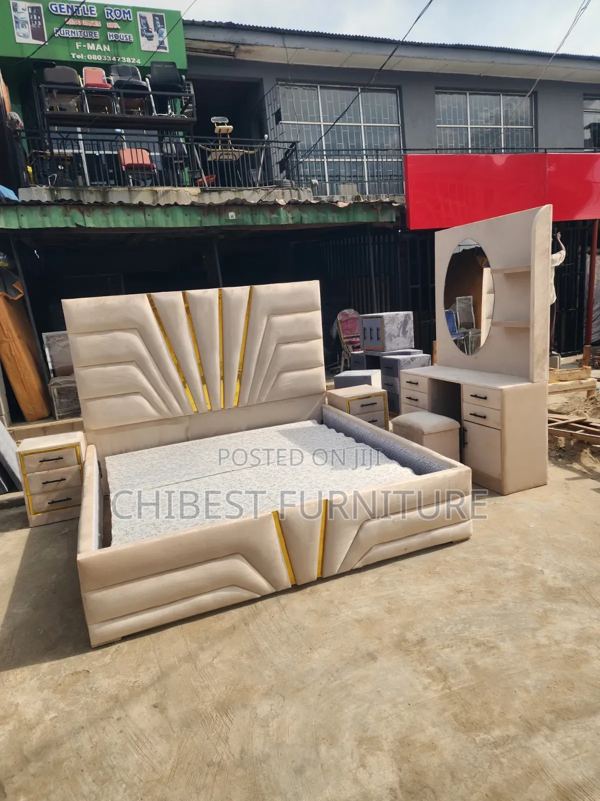 Neatry Padded 6by6 Complete Set of Bed.