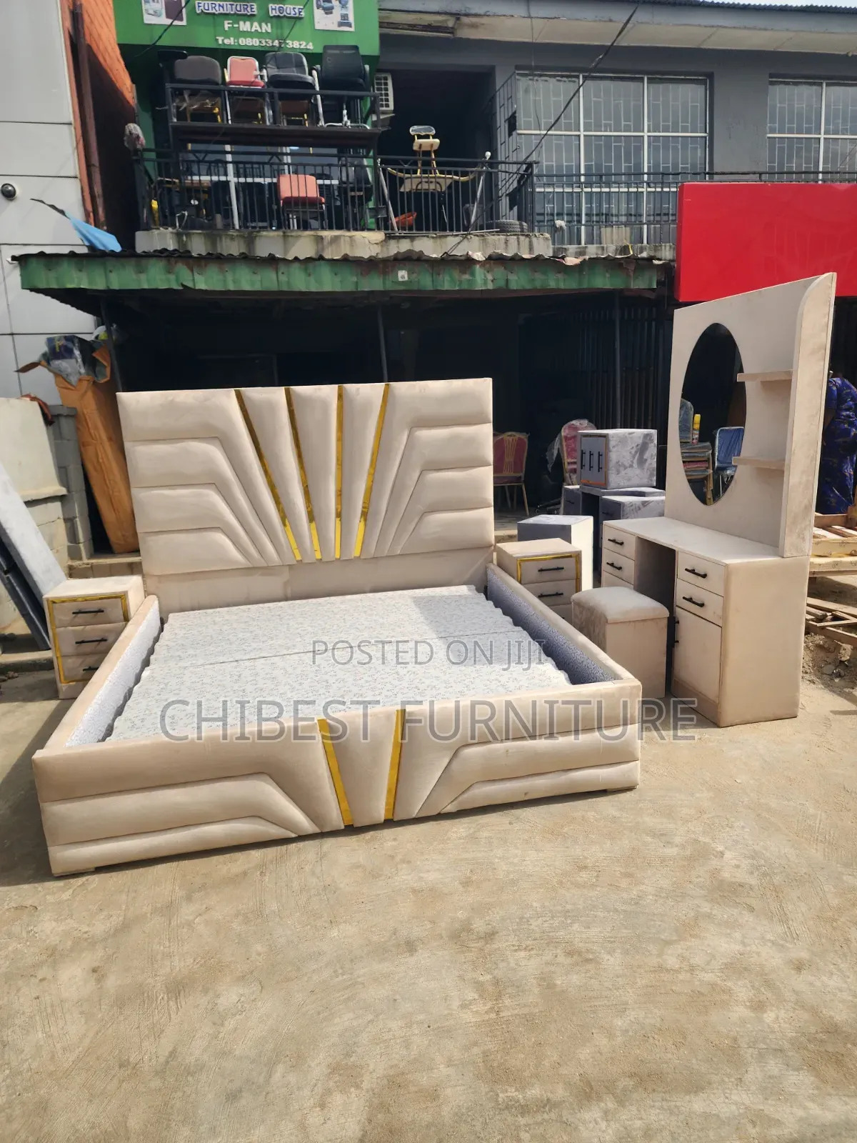 6by6 Cream Coloured Bed With Side Drawers and Vanity Table