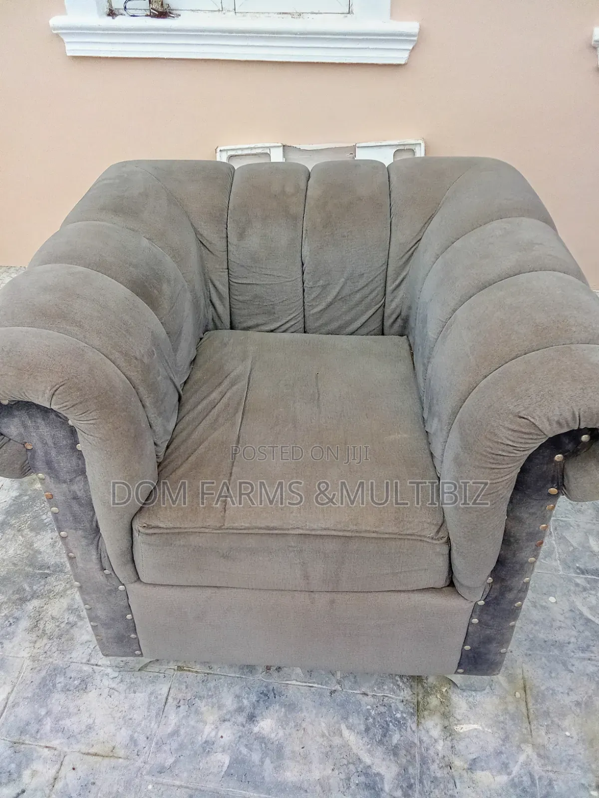 Professional Sofa Cleaning Services | Remove Stains, Dirt Odour