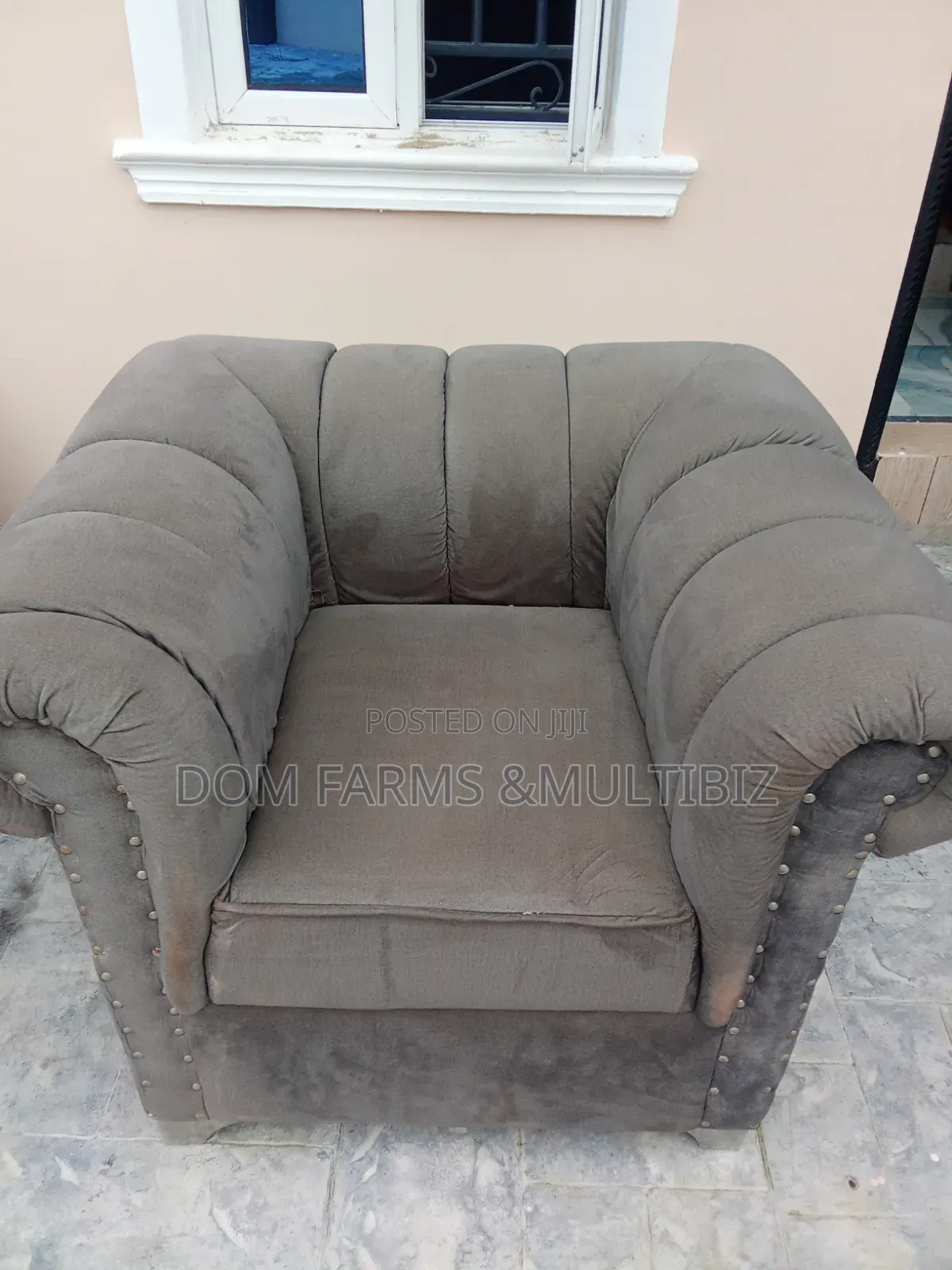 Professional Sofa Cleaning Services | Remove Stains, Dirt Odour