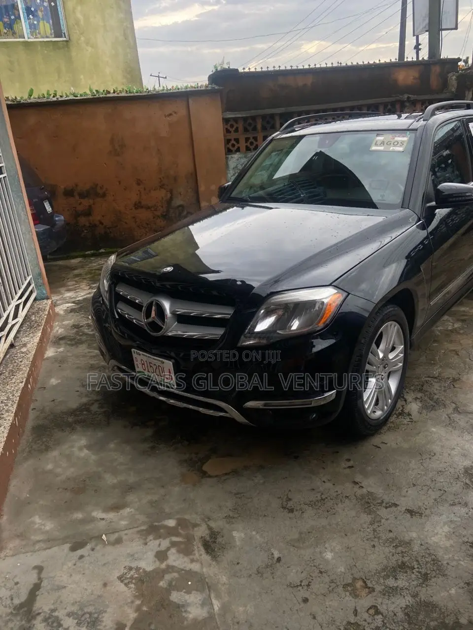 Mercedes-Benz GLK-Class Base GLK 350 4dr AWD 4MATIC (3.5L 6cyl 7A) 2015
