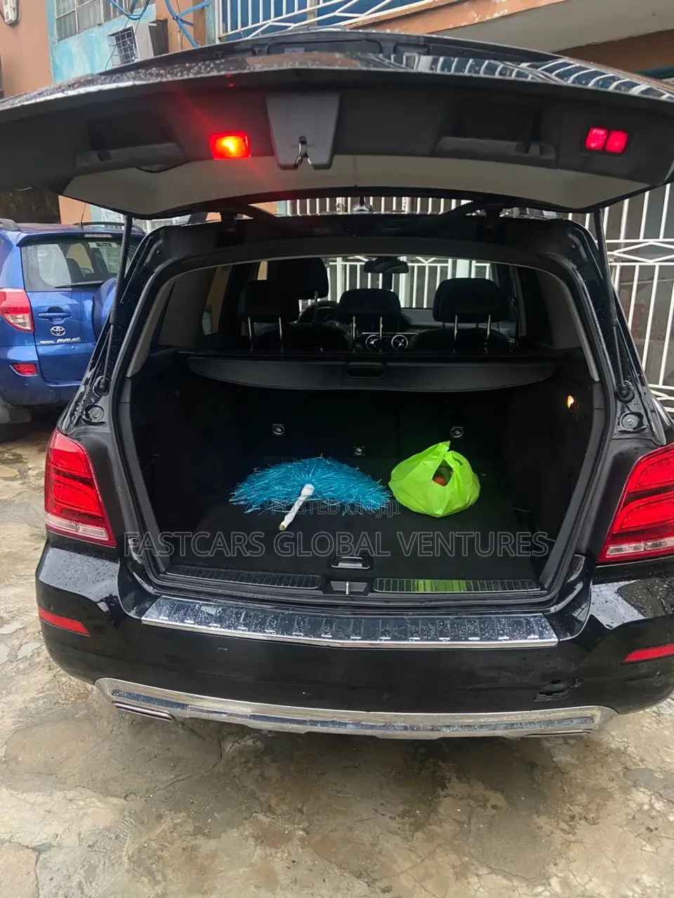 Mercedes-Benz GLK-Class Base GLK 350 4dr AWD 4MATIC (3.5L 6cyl 7A) 2015