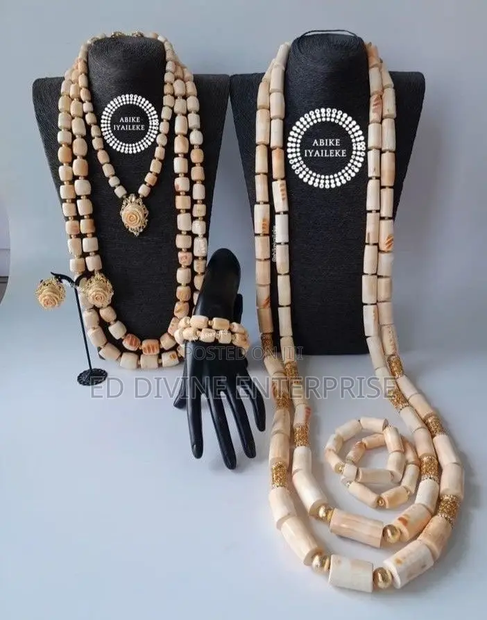Traditional Couple Neckbeads