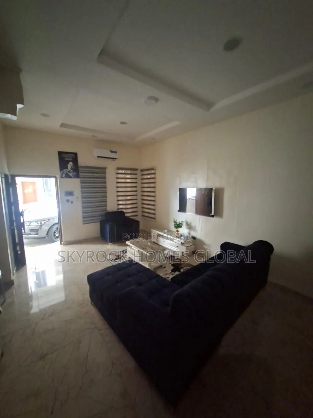 Furnished 4bdrm Duplex in Ikota for rent