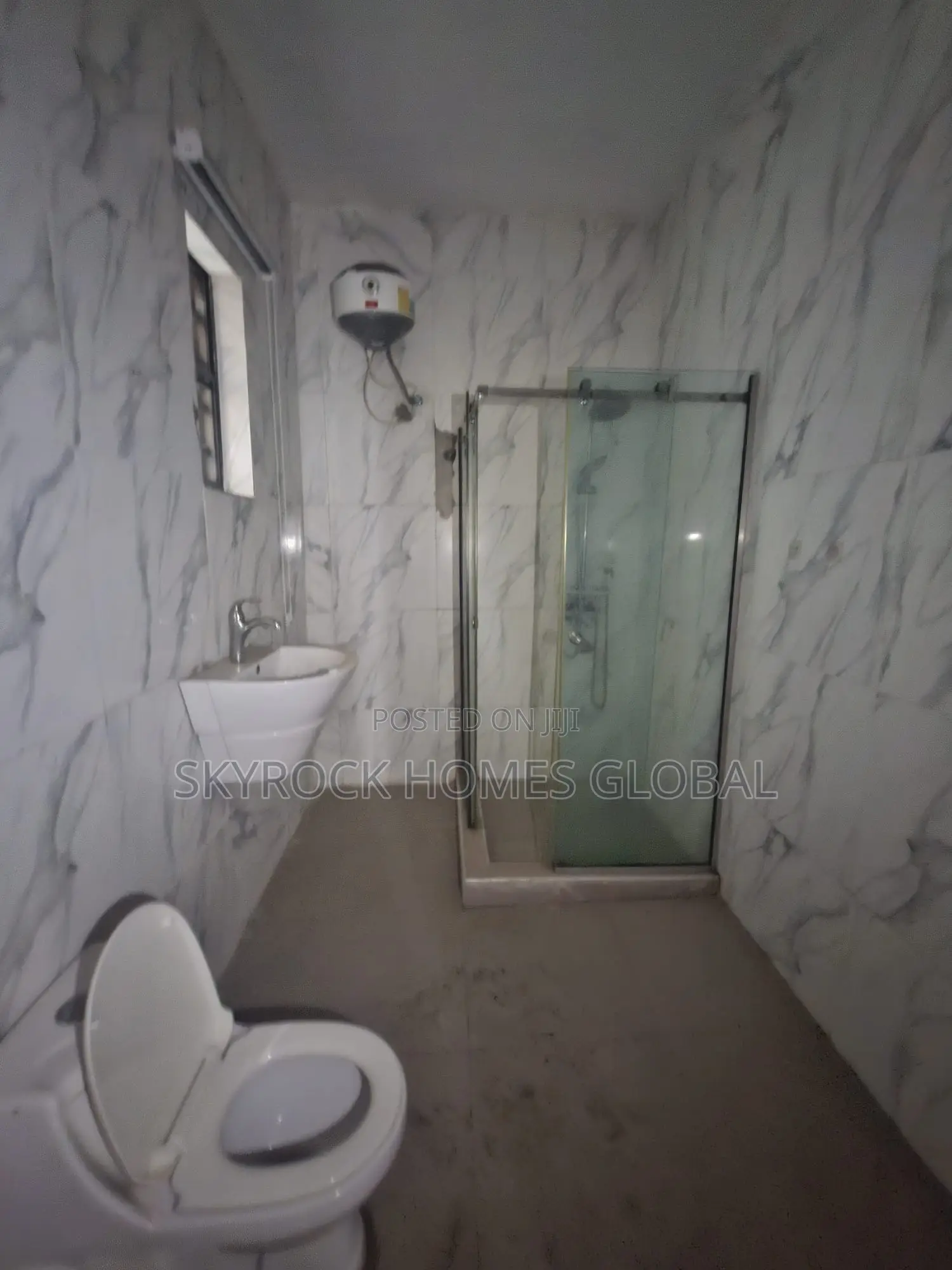 Furnished 4bdrm Duplex in Ikota for rent