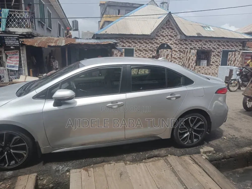 Toyota Corolla 2022 Gray