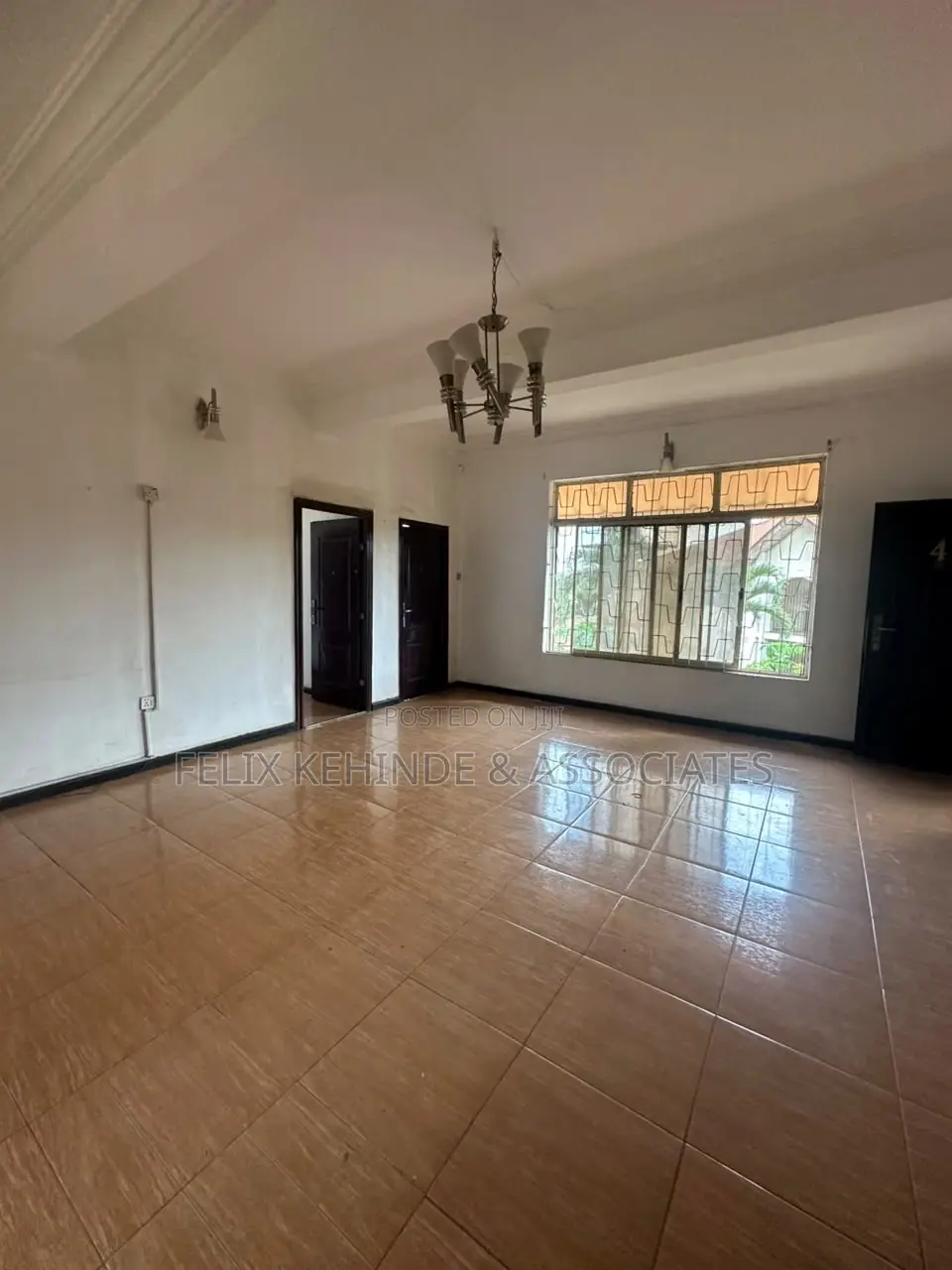2bdrm Block of Flats in Agodi Estate for rent