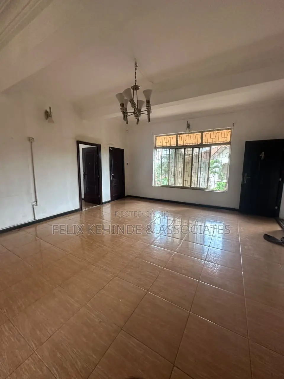 2bdrm Block of Flats in Agodi Estate for rent