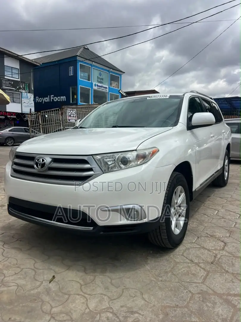 Toyota Highlander SE 3.5L 4WD 2013 White