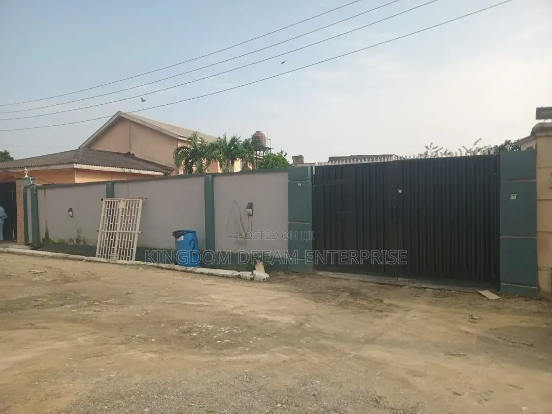 3bdrm Bungalow in Graceland Estate for sale