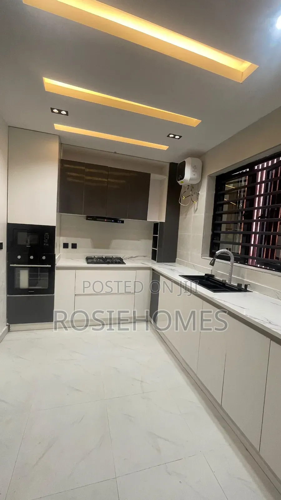 2bdrm Apartment in Victoria Island, 1004 for rent