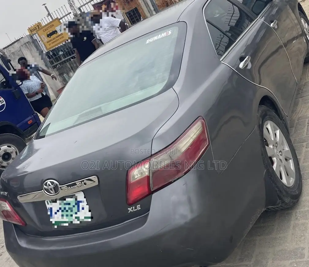Toyota Camry 2007 Gray