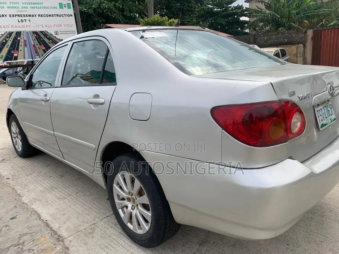 Toyota Corolla 1.4 2004 Gray