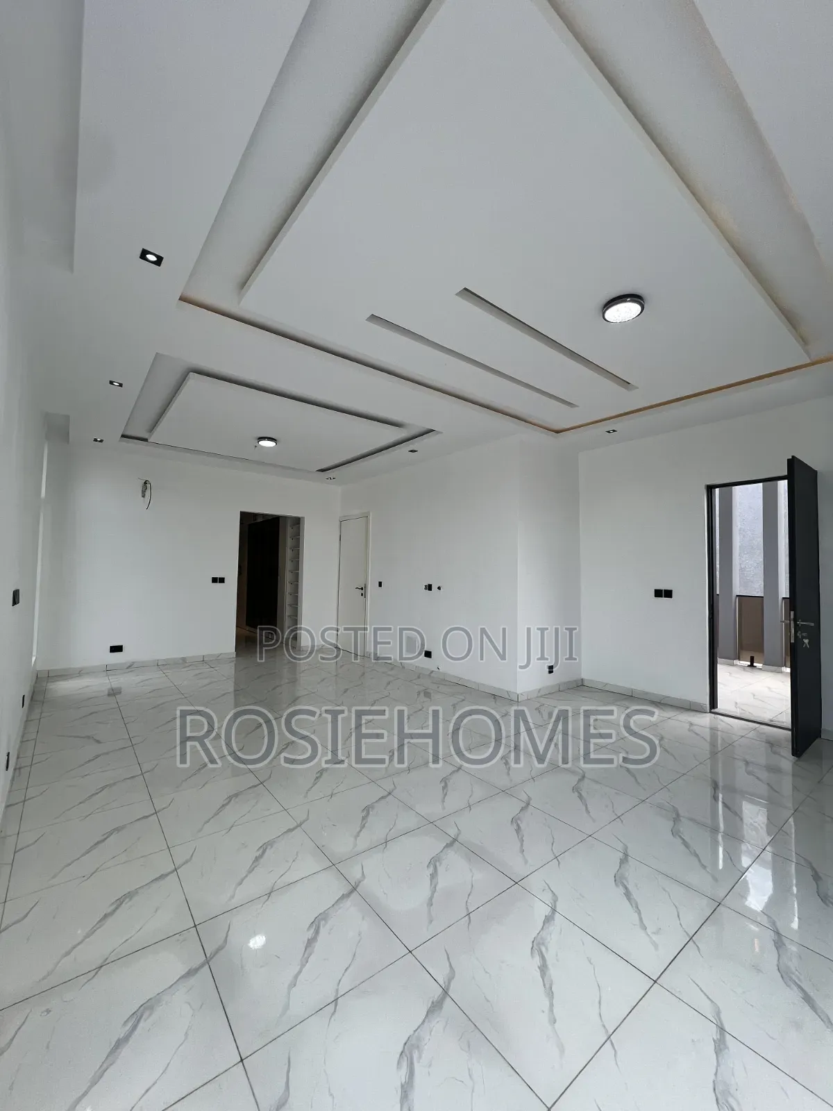 4bdrm Duplex in Orchid, Lekki Phase 1 for rent