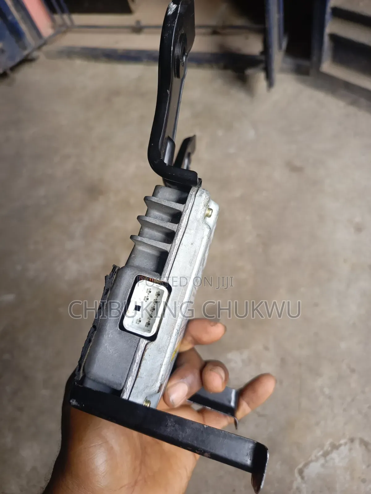 2003-2008 Pontiac Vibe Matrix Power Inverter Control Module Ac115v Oem