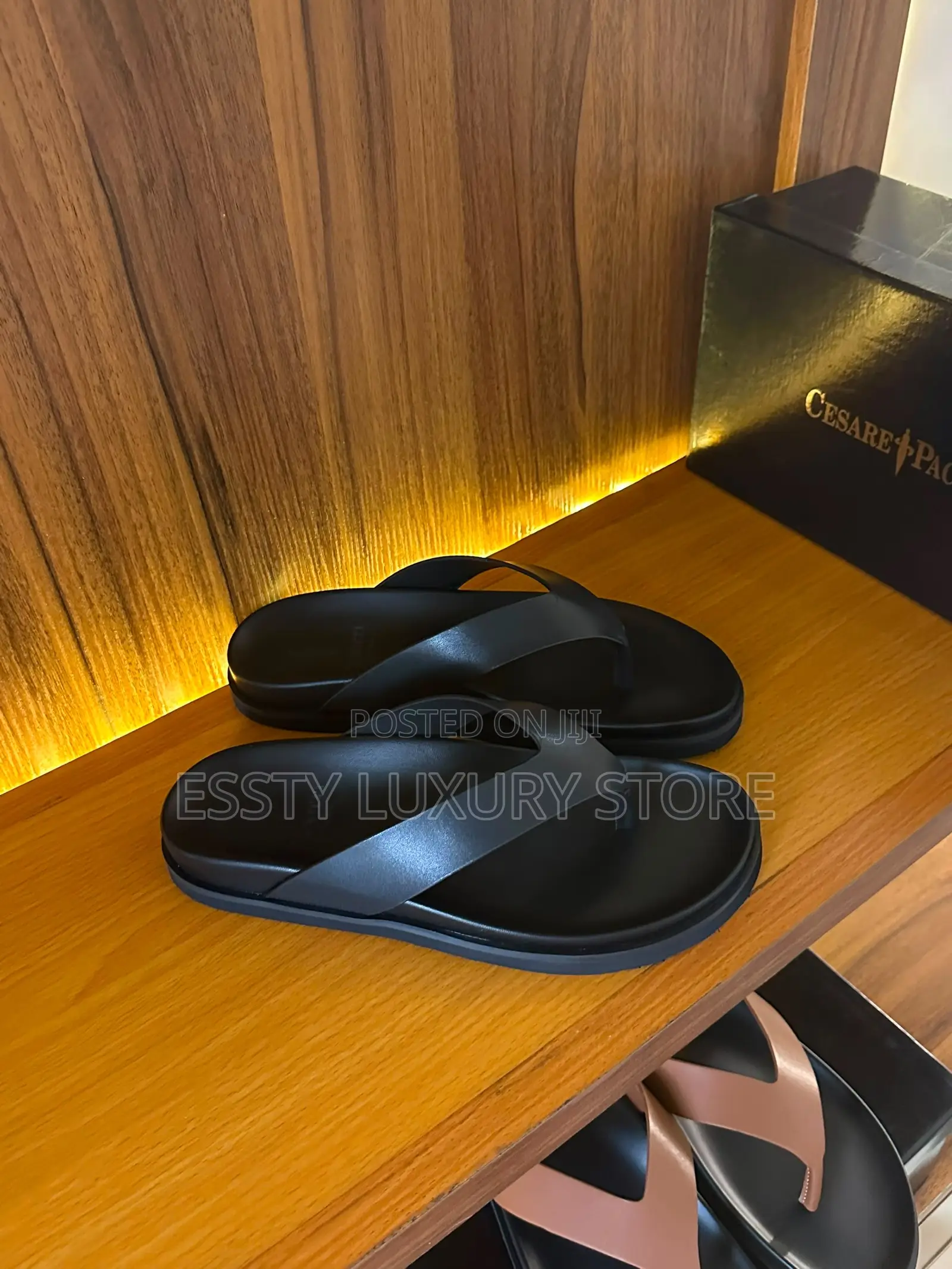 High Quality Luxury Louis Vuitton Pam