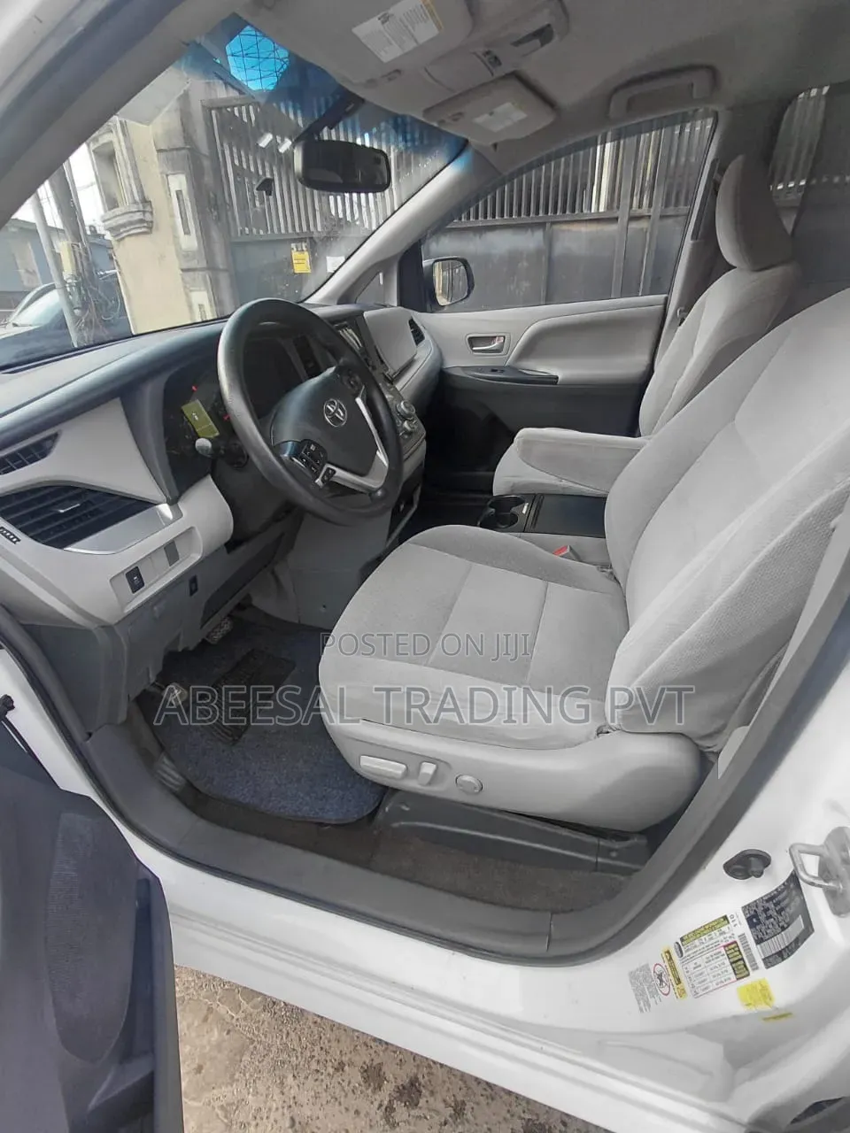 Toyota Sienna 2015 White