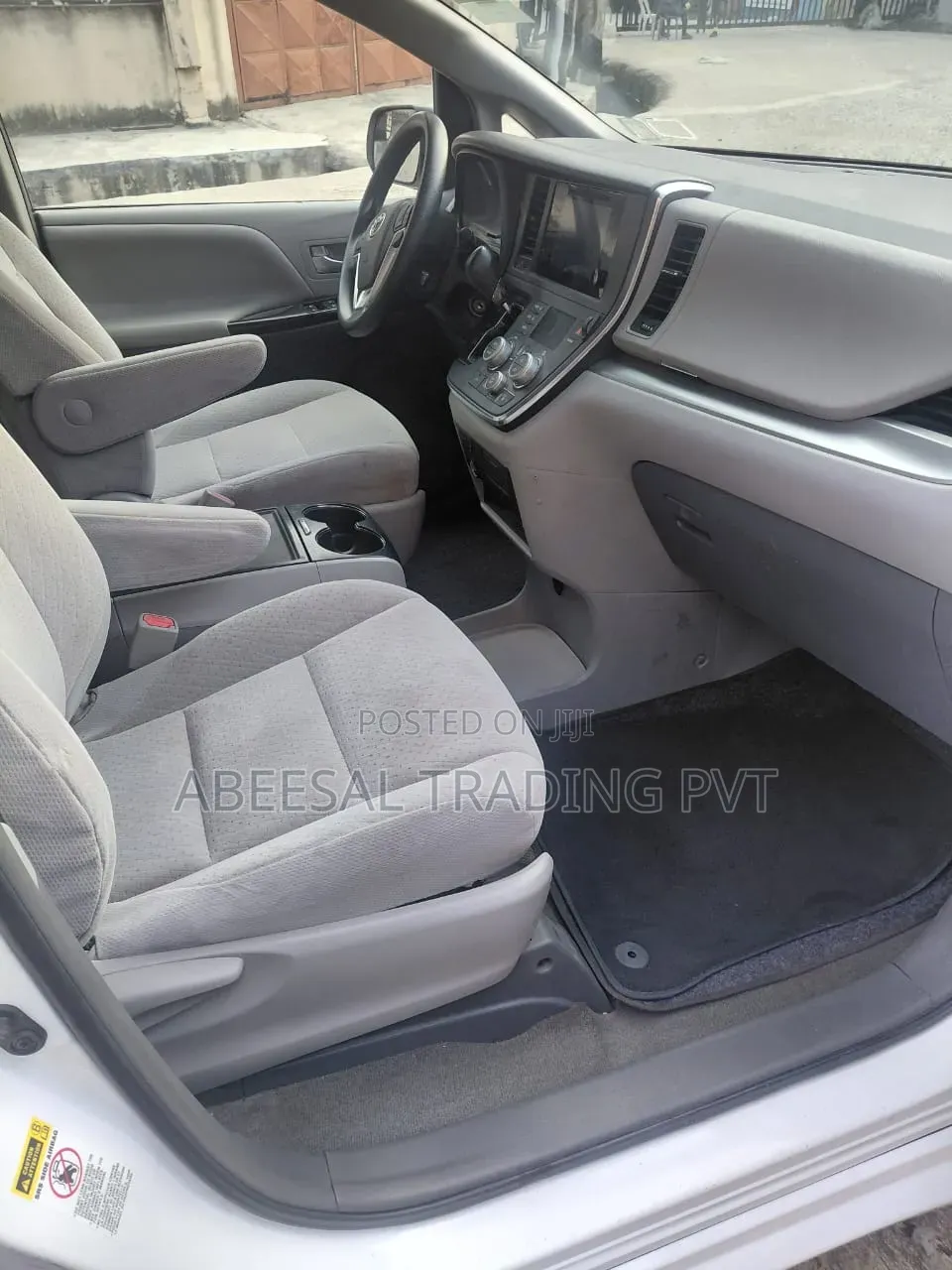 Toyota Sienna 2015 White