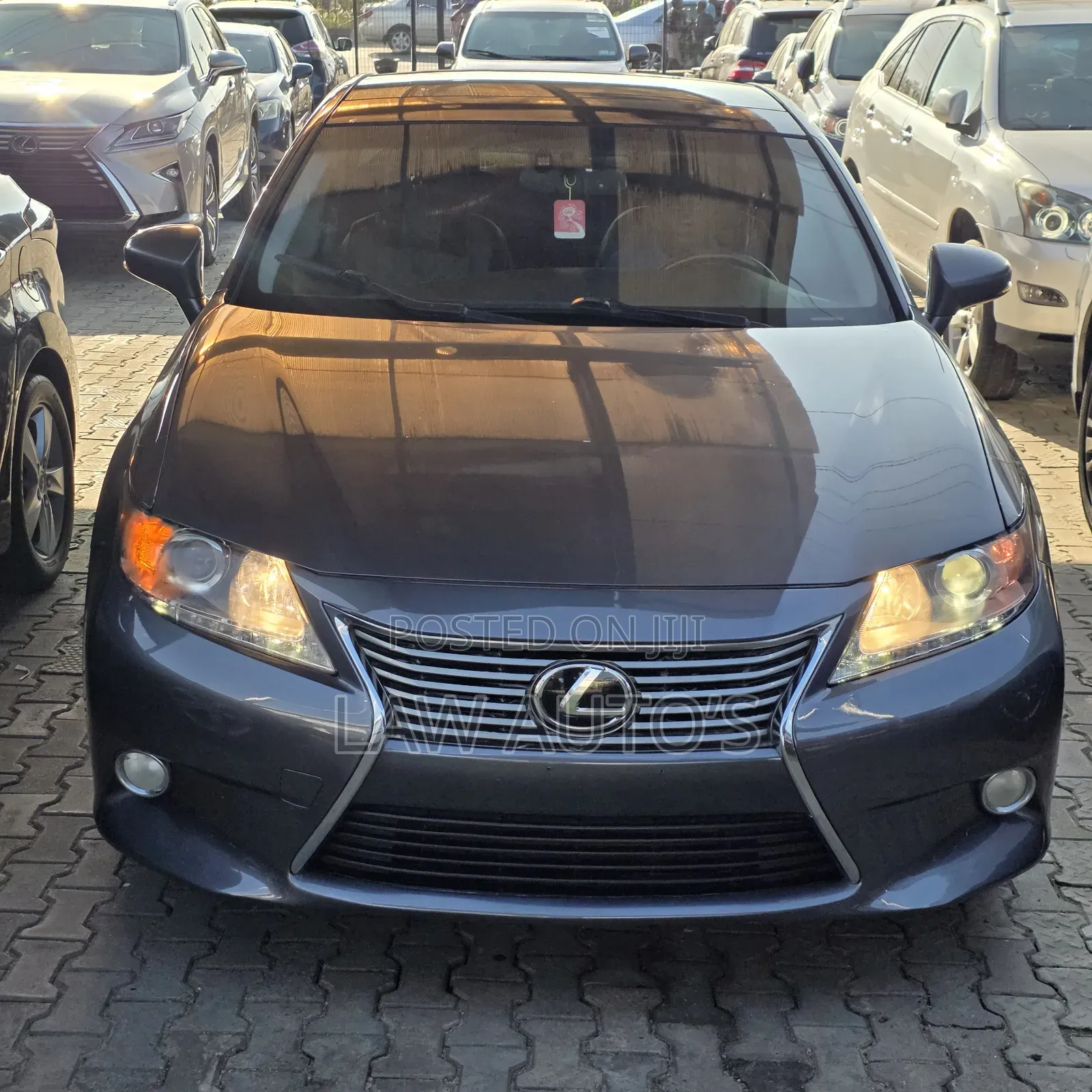 Lexus ES 2013 Gray
