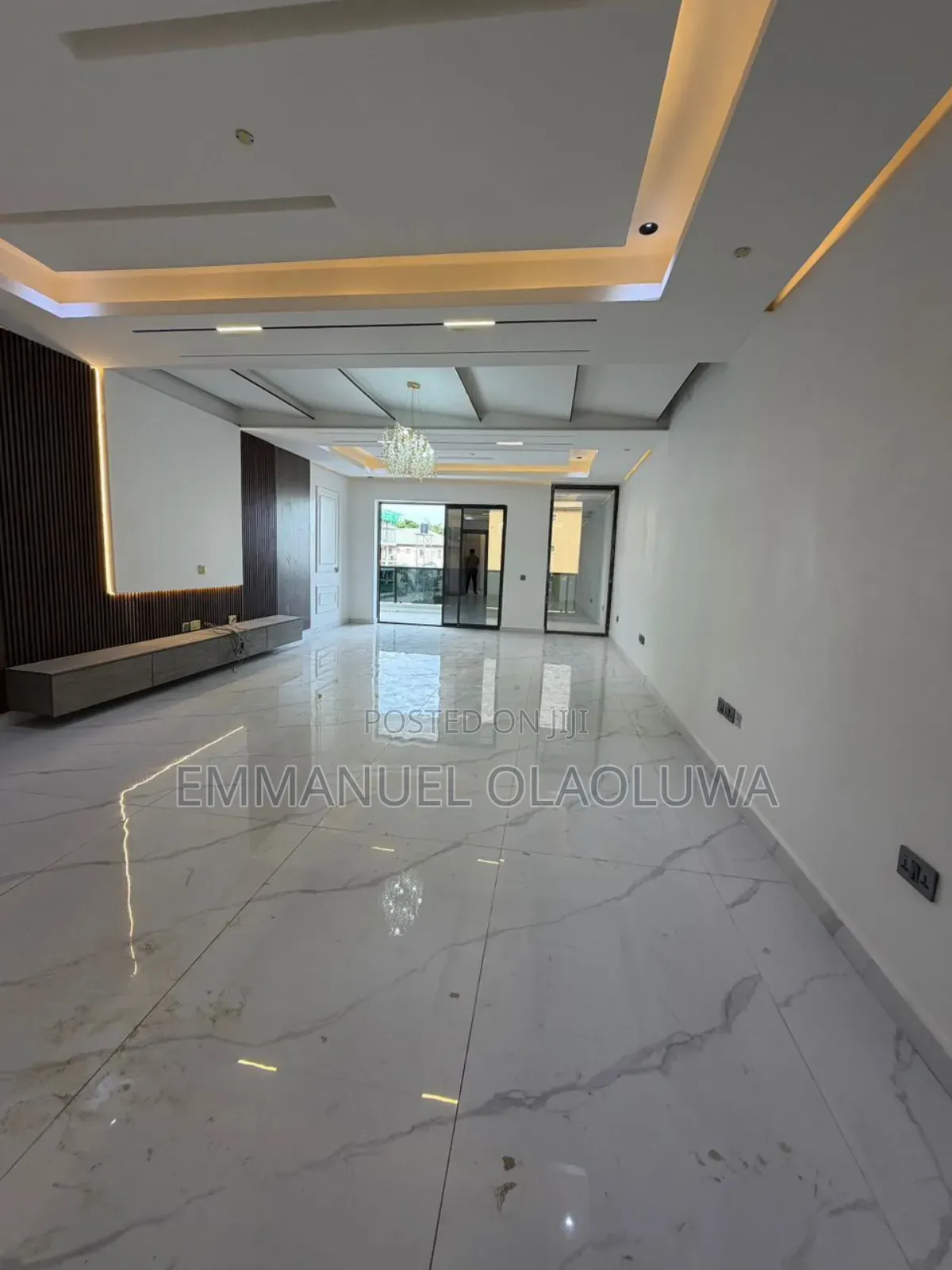 4bdrm Duplex in Utako for sale