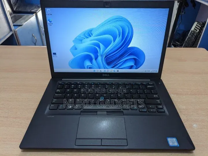 Laptop Dell Latitude E7470 8GB Intel Core i5 SSD 256GB