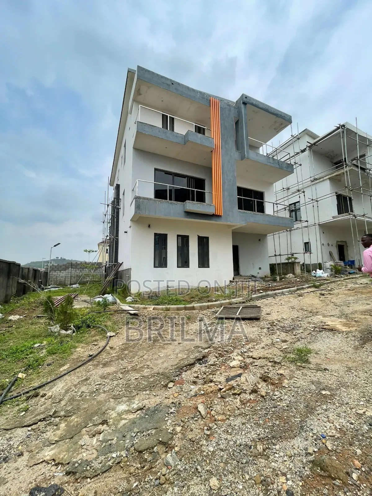 6bdrm Duplex in Katampe (Main) for sale