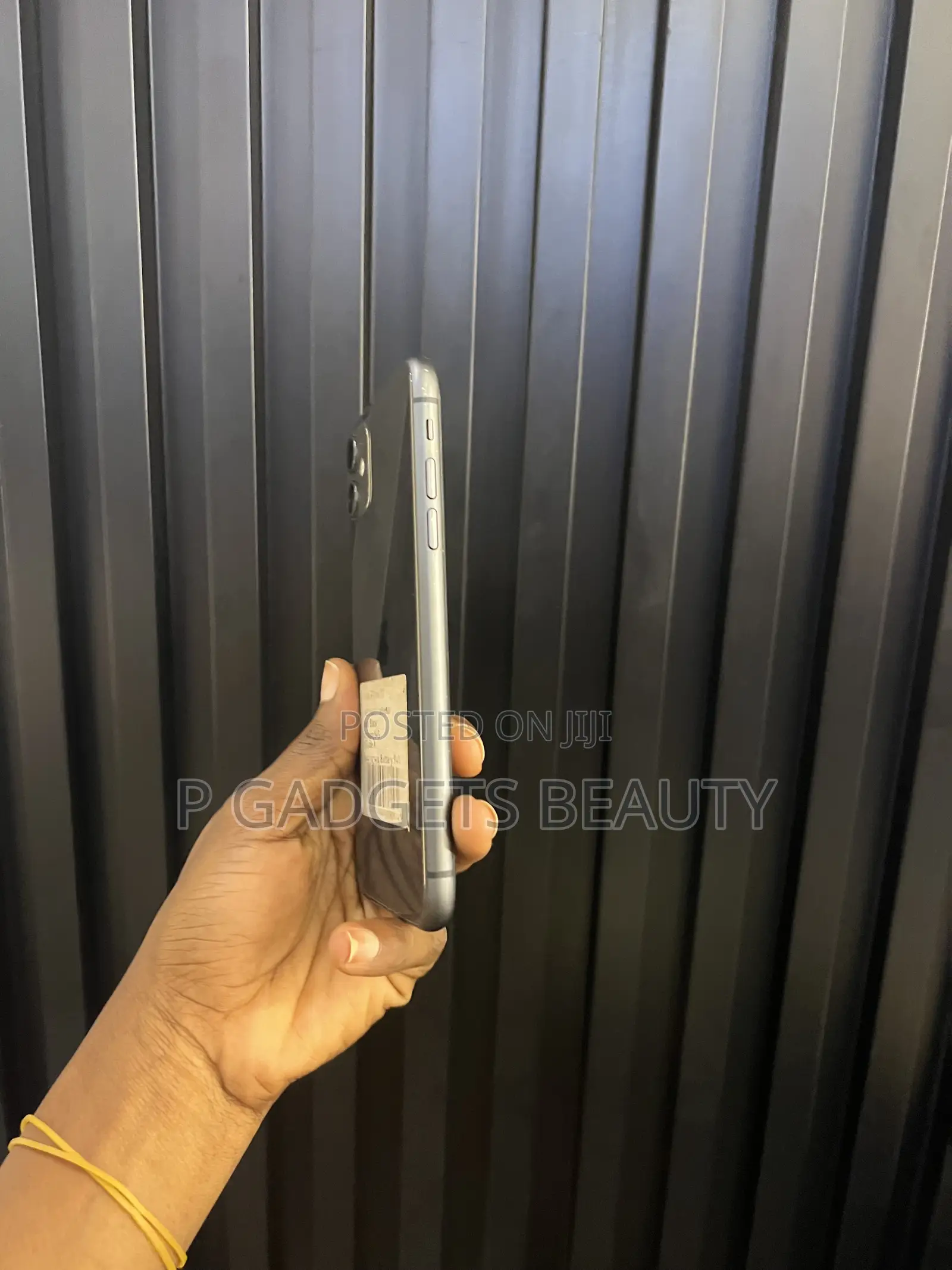 Apple iPhone 11 64 GB
