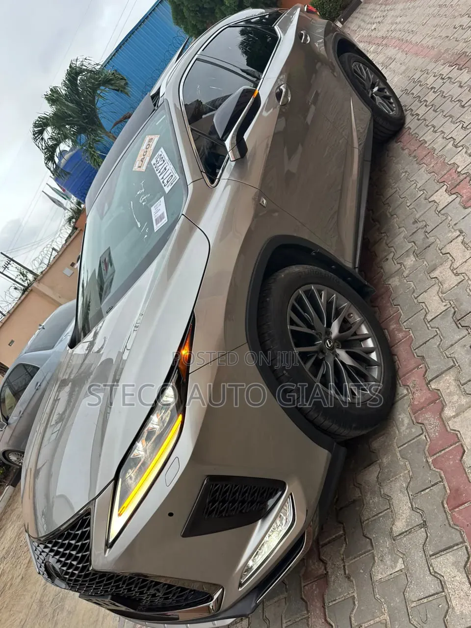 Lexus RX 2021 Gold