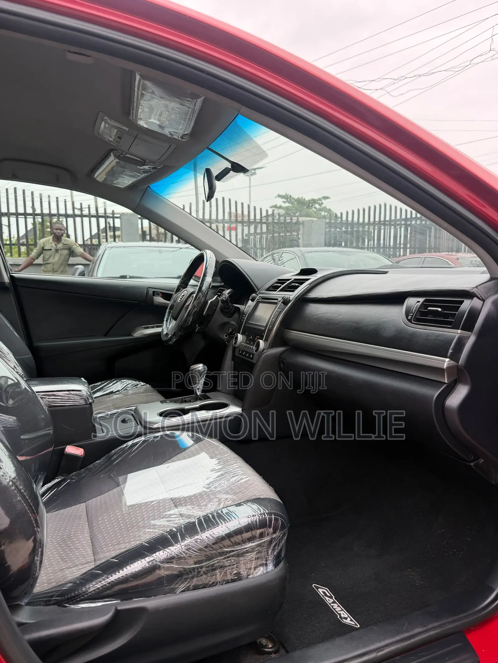 Toyota Camry SE 4dr Sedan (2.5L 4cyl 6A) 2013 Red