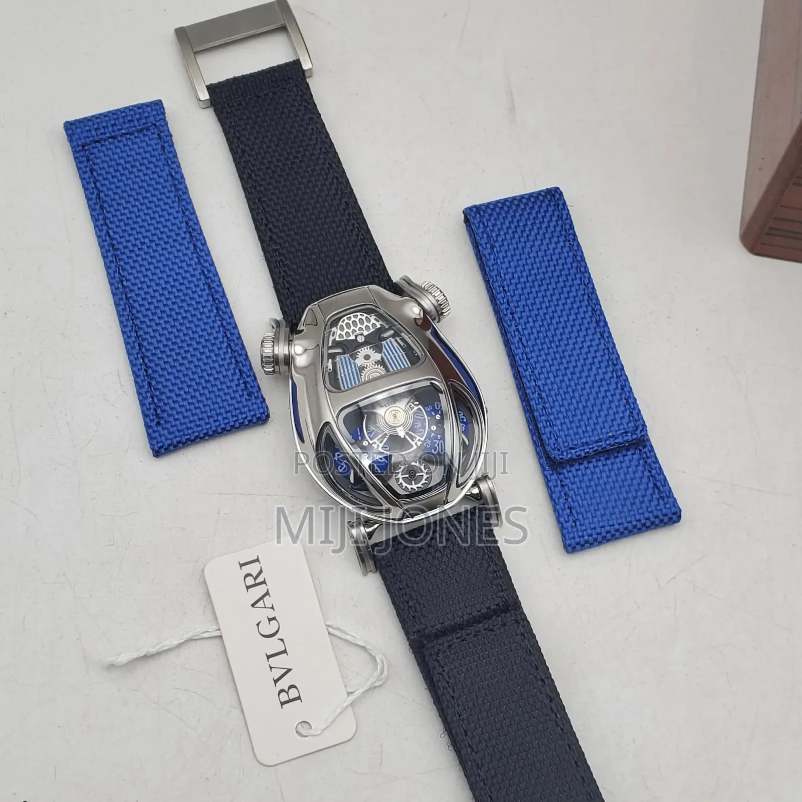 MB F HM4 Style Thunderbolt Watch – Futuristic Car Case | Fabric Strap